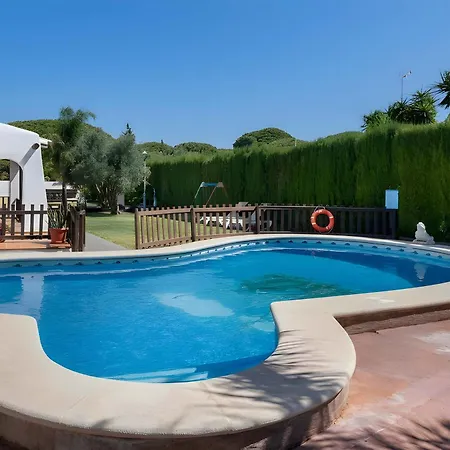 Con Piscina Compartida Wifi Y Parking *