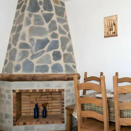 Holiday home Con Piscina Compartida Wifi Y Parking