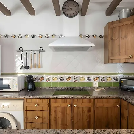 Holiday home Con Piscina Compartida Wifi Y Parking *