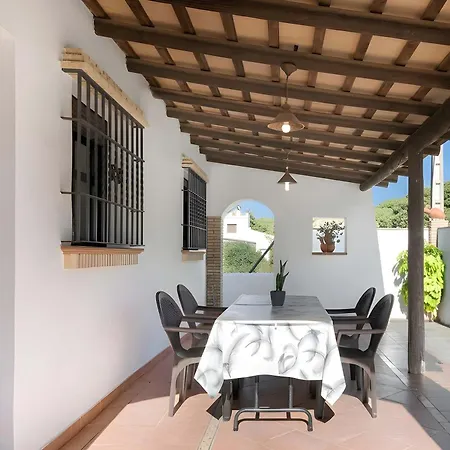 Con Piscina Compartida Wifi Y Parking Holiday home *