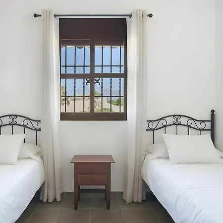 Holiday home Con Piscina Compartida Wifi Y Parking Conil De La Frontera