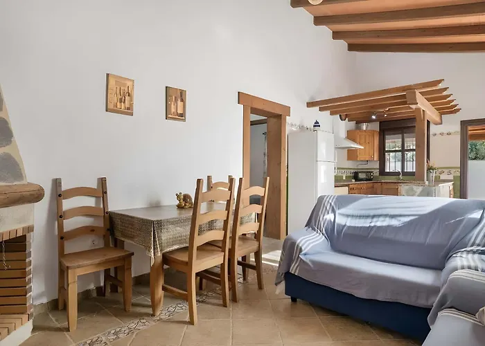 Con Piscina Compartida Wifi Y Parking Conil De La Frontera