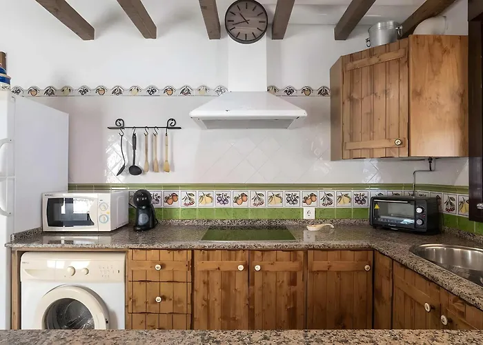 Con Piscina Compartida Wifi Y Parking *